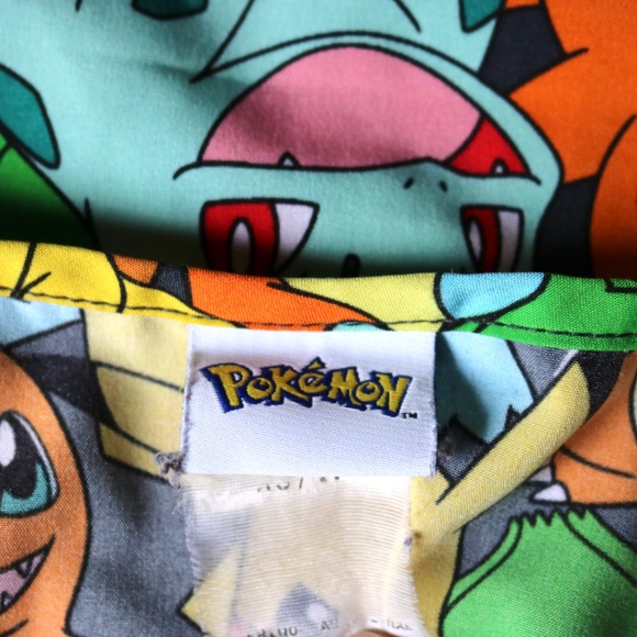 Scrubstar Pokemon V Neck Scrub Top Womens Medium Nurse Workwear - Picture 5 of 6